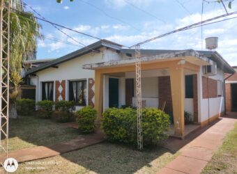 Casa  en Vicente López y Planes al 2656